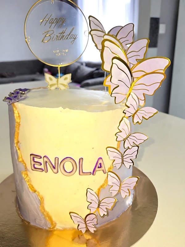 layercake enfant papillon violet