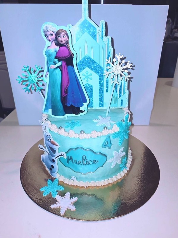 layercake enfant reine des neiges
