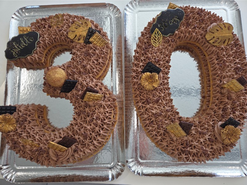 numbercake 30 noir et or