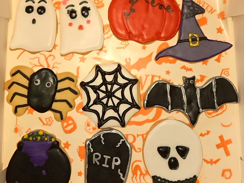sables halloween
