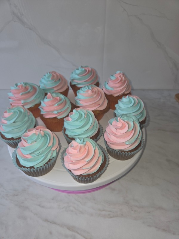 Cupcakes baby shower rose et bleu