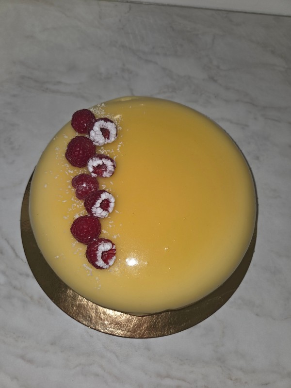 Entremet mangue passion insert framboise