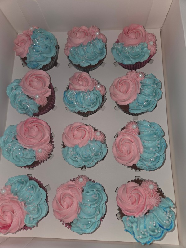 cupcakes gender reveal