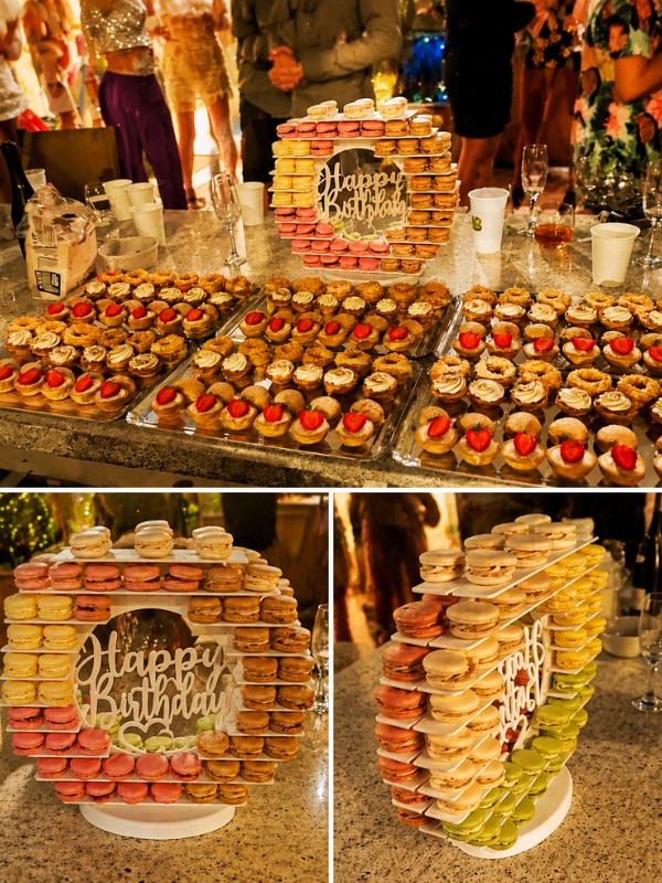 buffet avec support macarons gateau damour
