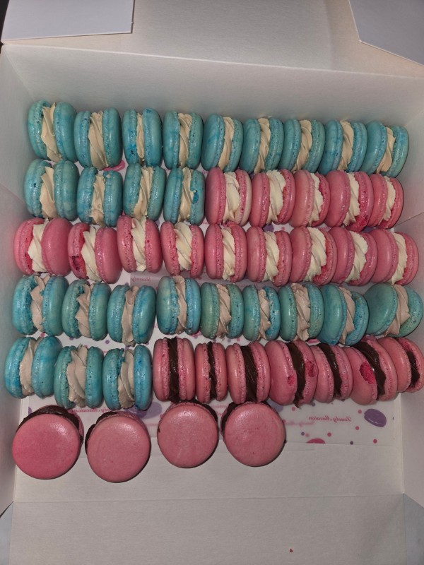 macarons baby shower